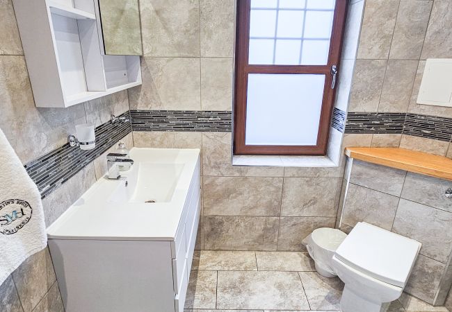 Rent by room in Tranent - St Martins  Guest House - Room 9 Rent by room in Tranent - St Martins  Guest House - Room 9