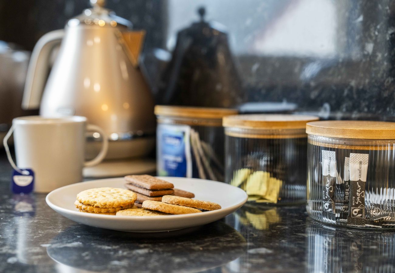 Apartment in Inverness - King Cosy 2 Bedroom Apartment - Inverness