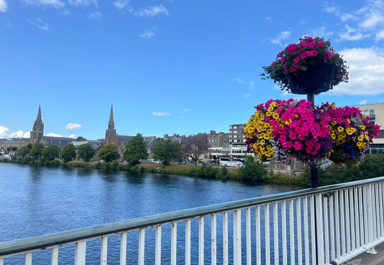 Apartment in Inverness - King Cosy 2 Bedroom Apartment - Inverness