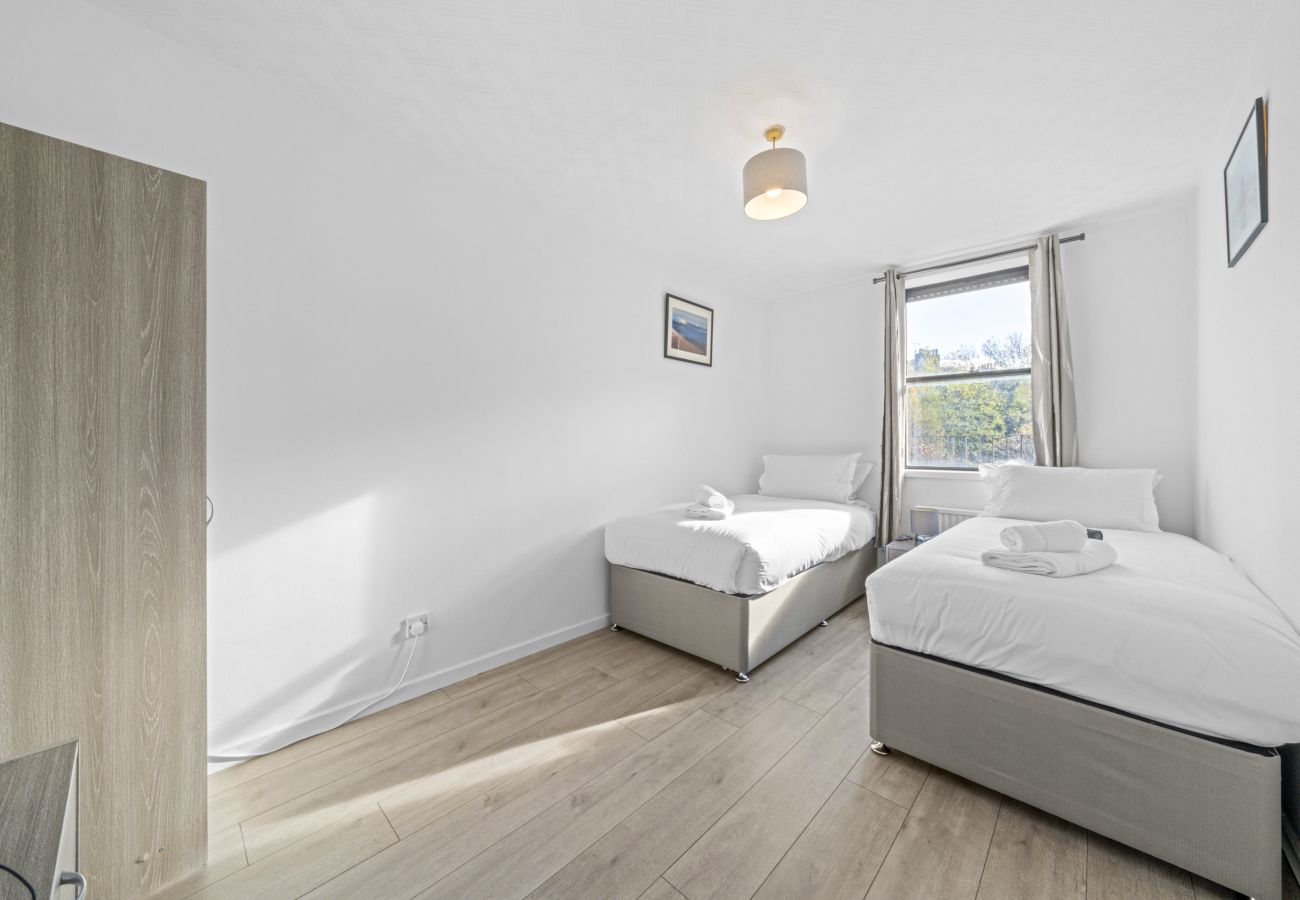 Apartment in Edinburgh - Lauriston 1 Bedroom Apartment - Edinburgh