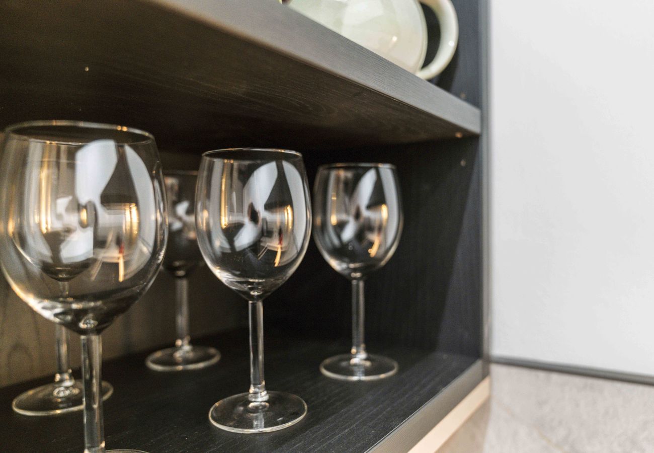 Apartment in Edinburgh - Stewart Terrace 1 Bedroom Apartment + Sofa Bed - Edinburgh