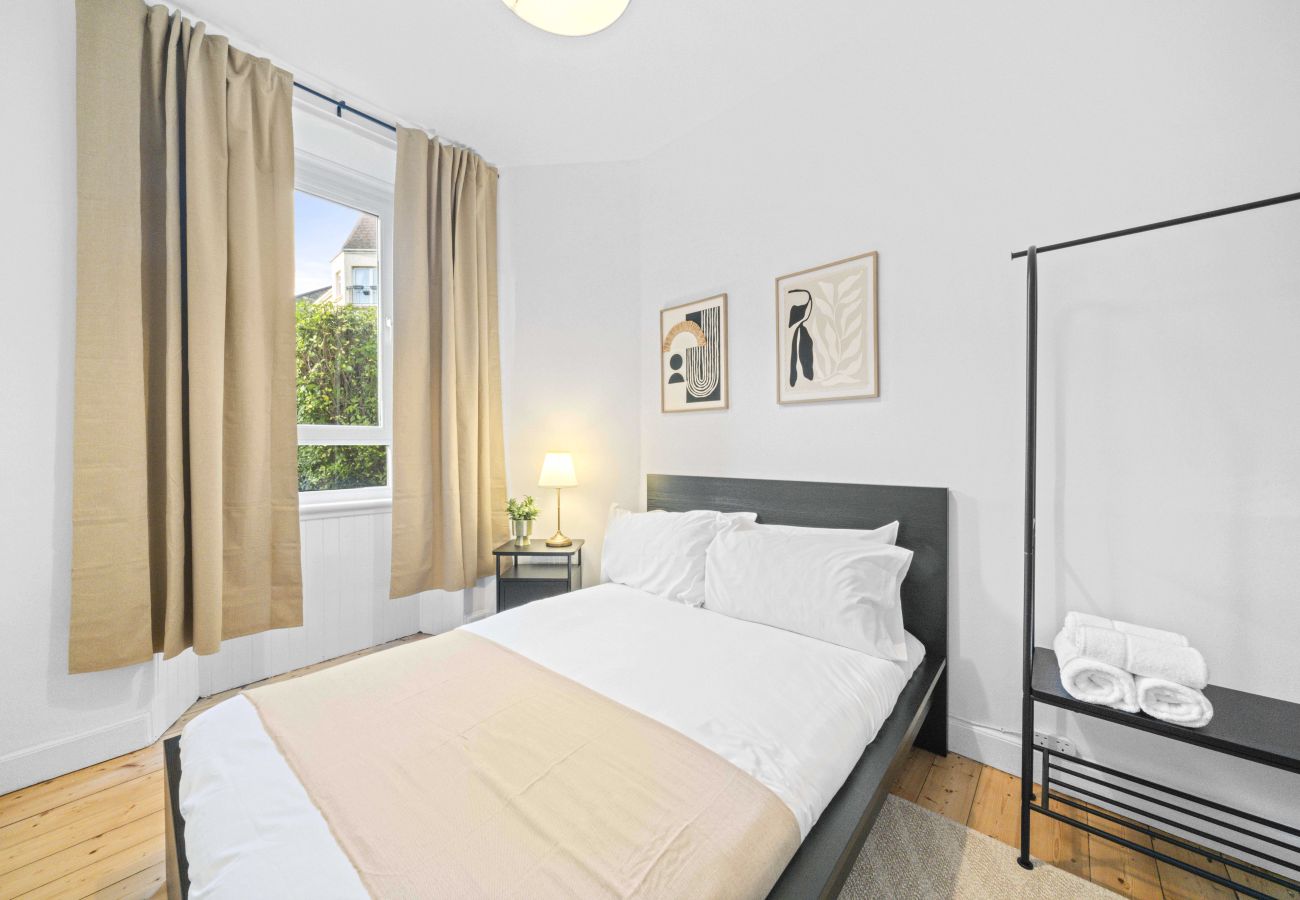 Apartment in Edinburgh - Stewart Terrace 1 Bedroom Apartment + Sofa Bed - Edinburgh