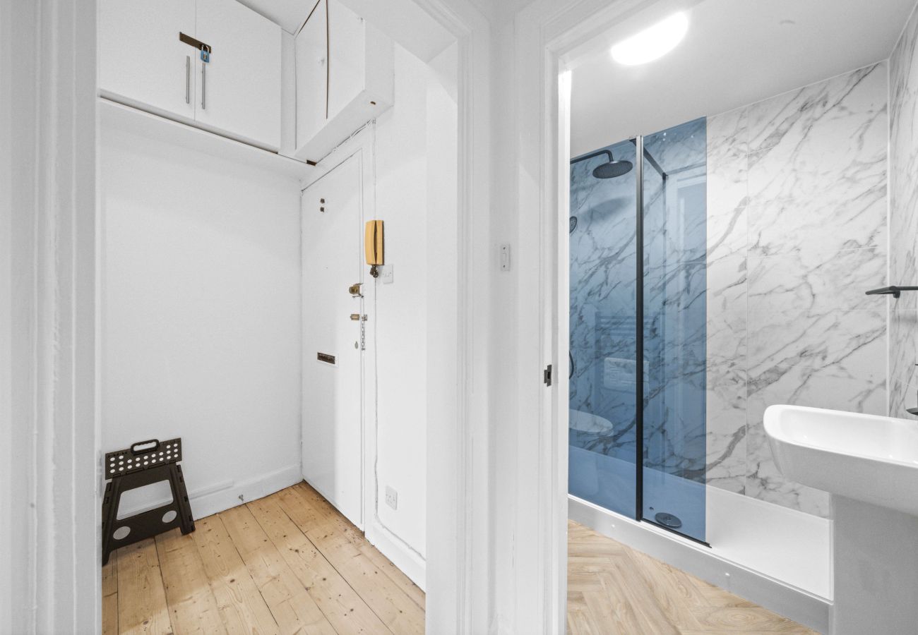 Apartment in Edinburgh - Stewart Terrace 1 Bedroom Apartment + Sofa Bed - Edinburgh