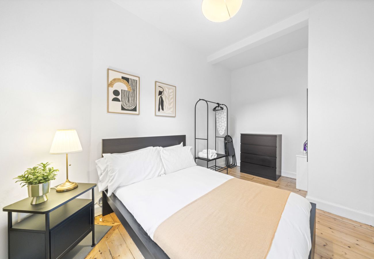 Apartment in Edinburgh - Stewart Terrace 1 Bedroom Apartment + Sofa Bed - Edinburgh