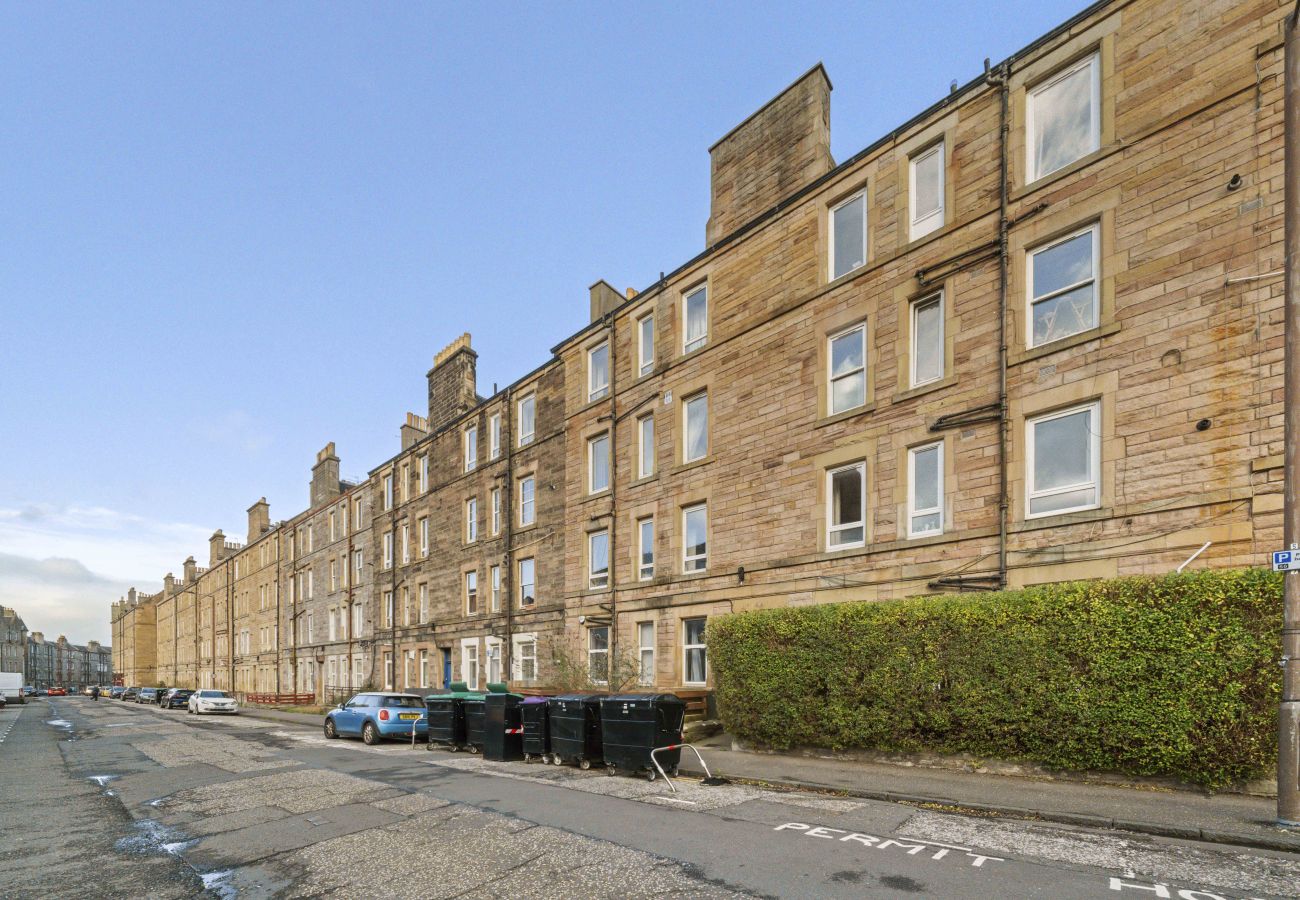 Apartment in Edinburgh - Stewart Terrace 1 Bedroom Apartment + Sofa Bed - Edinburgh