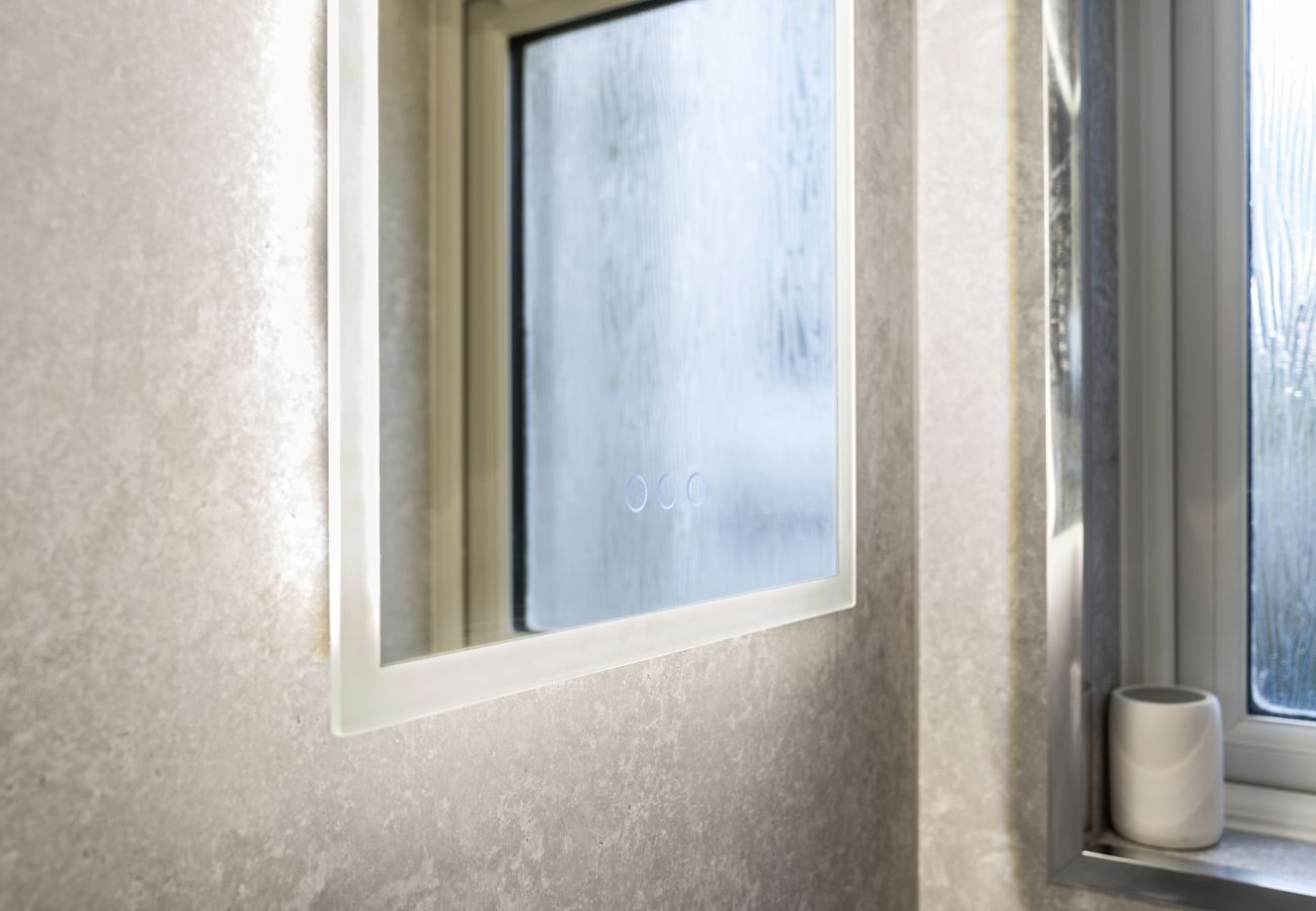 Studio in Edinburgh - O Hill Crescent 1 Bedroom Studio - Edinburgh