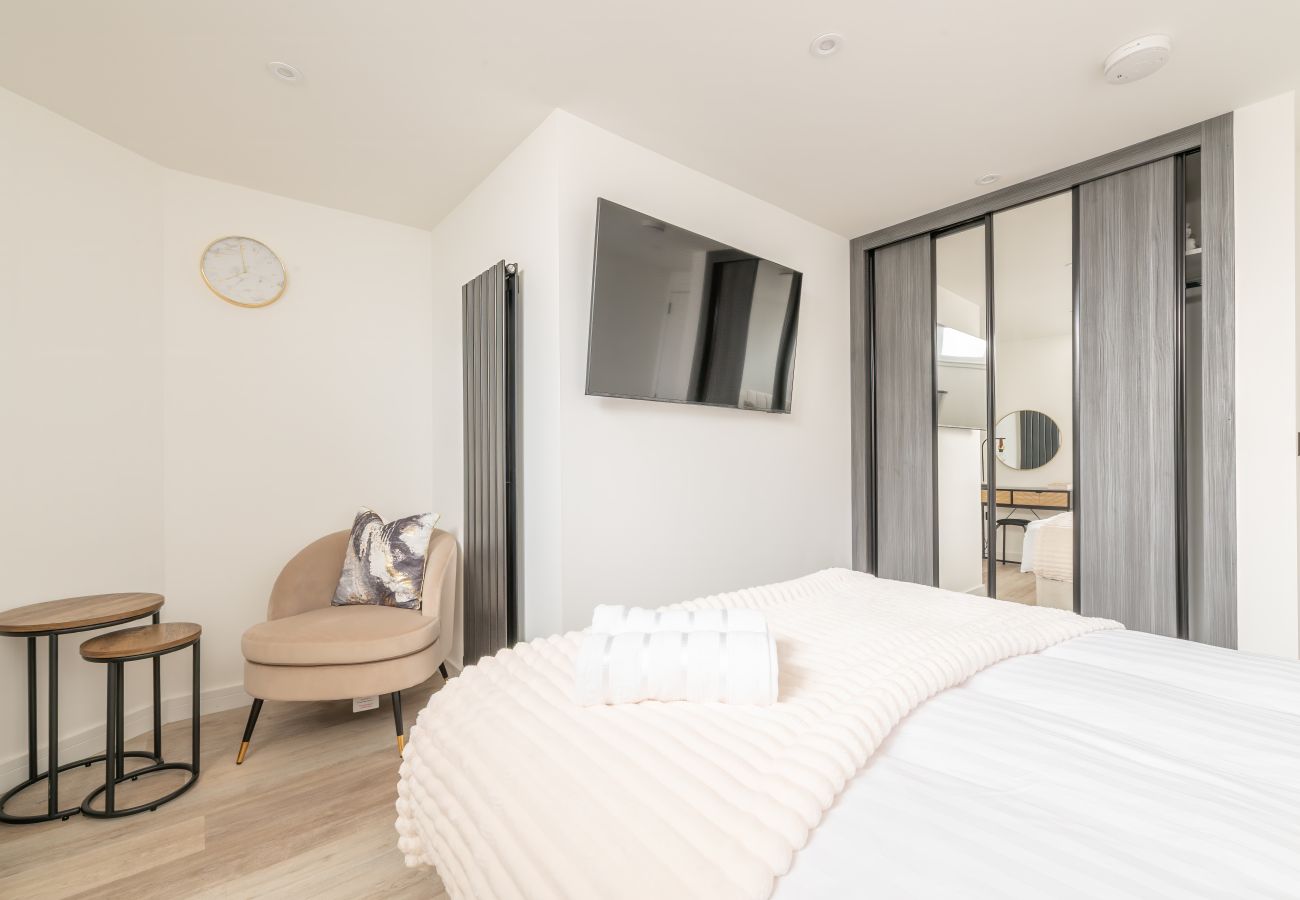 Apartment in Edinburgh - Easter Cosy 4 Bedroom Apartment - Edinburgh