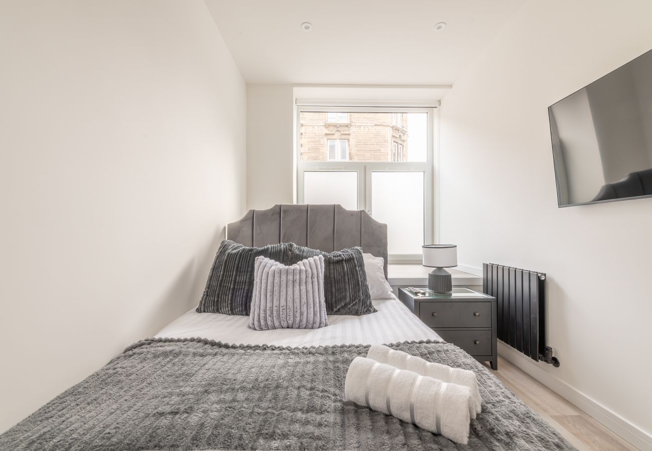 Apartment in Edinburgh - Easter Cosy 4 Bedroom Apartment - Edinburgh