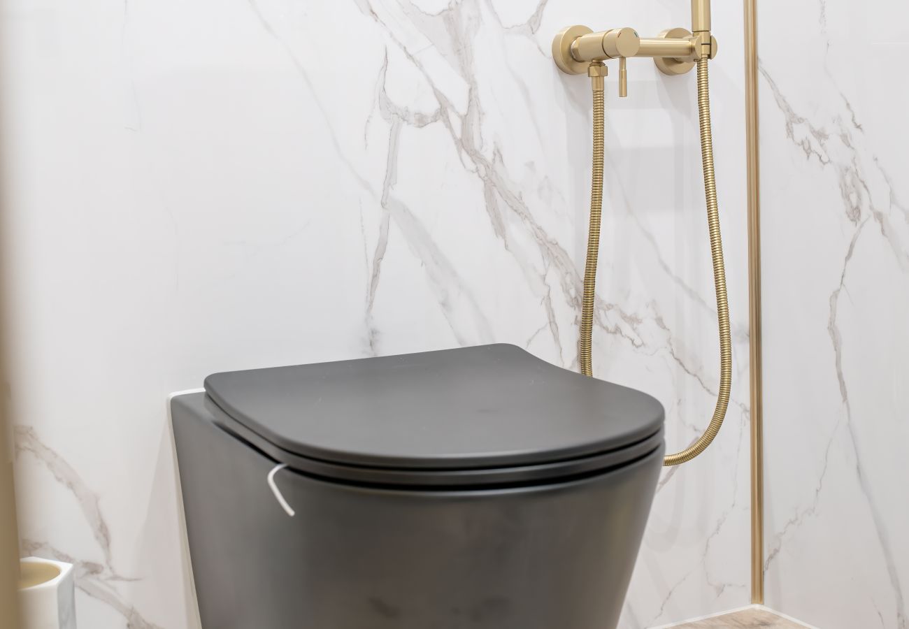 Apartment in Edinburgh - Easter Cosy 4 Bedroom Apartment - Edinburgh