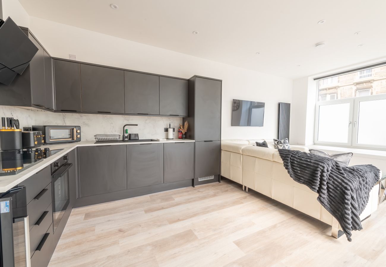 Apartment in Edinburgh - Easter Cosy 4 Bedroom Apartment - Edinburgh