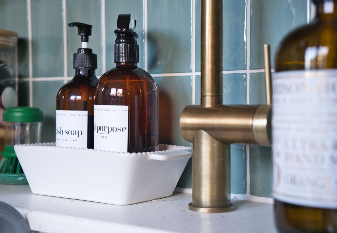 Studio in Bath - The Dog House - 1 Bedroom Annex - Bath