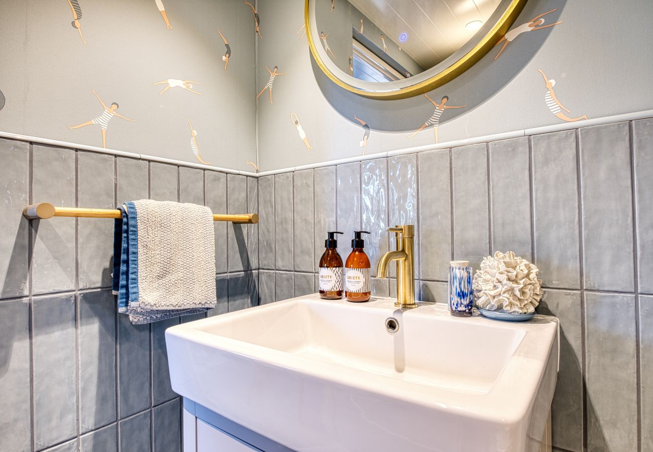 Studio in Bath - The Dog House - 1 Bedroom Annex - Bath