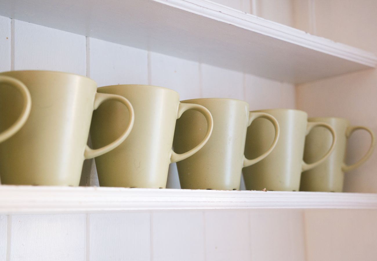 House in Bradford-on-Avon - Hollyhocks 2 Bedroom House + Extra Sleeping Option - Wiltshire