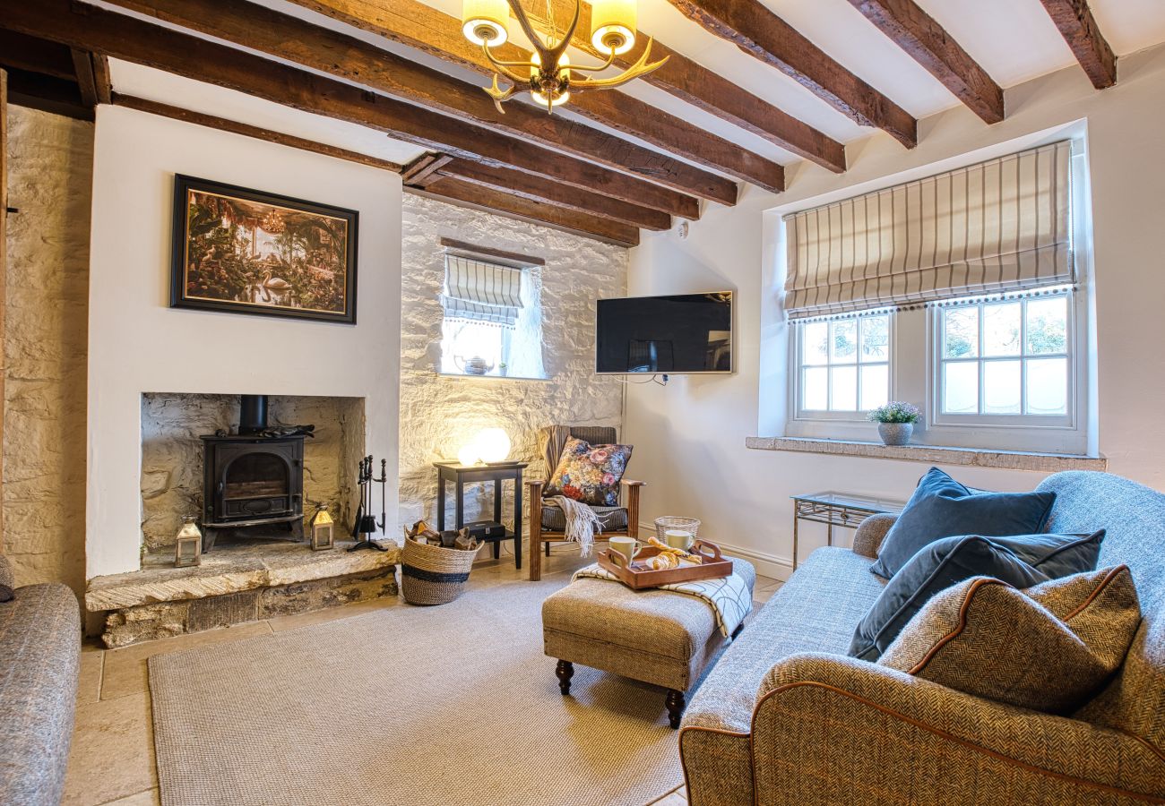House in Bradford-on-Avon - Hollyhocks 2 Bedroom House + Extra Sleeping Option - Wiltshire