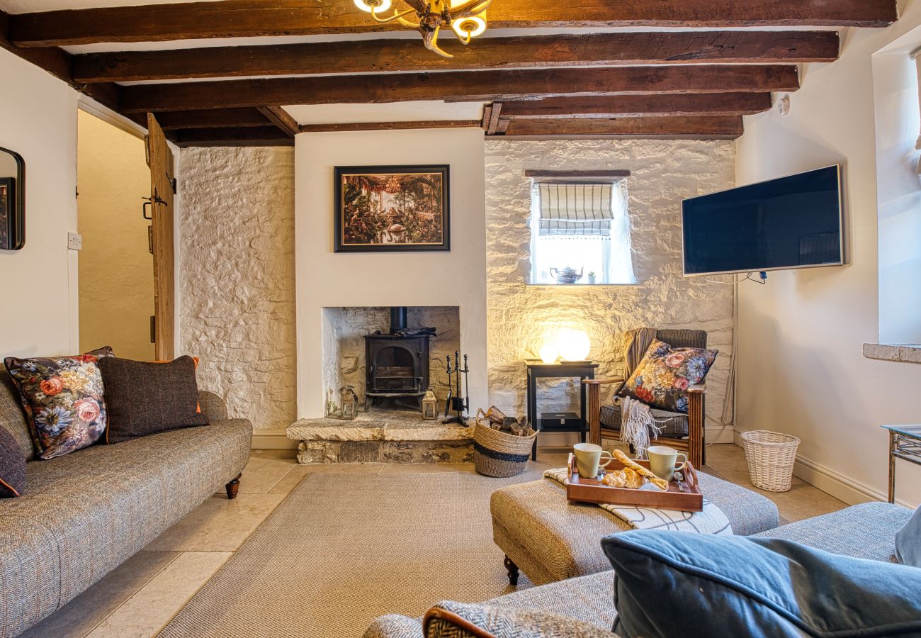 House in Bradford-on-Avon - Hollyhocks 2 Bedroom House + Extra Sleeping Option - Wiltshire