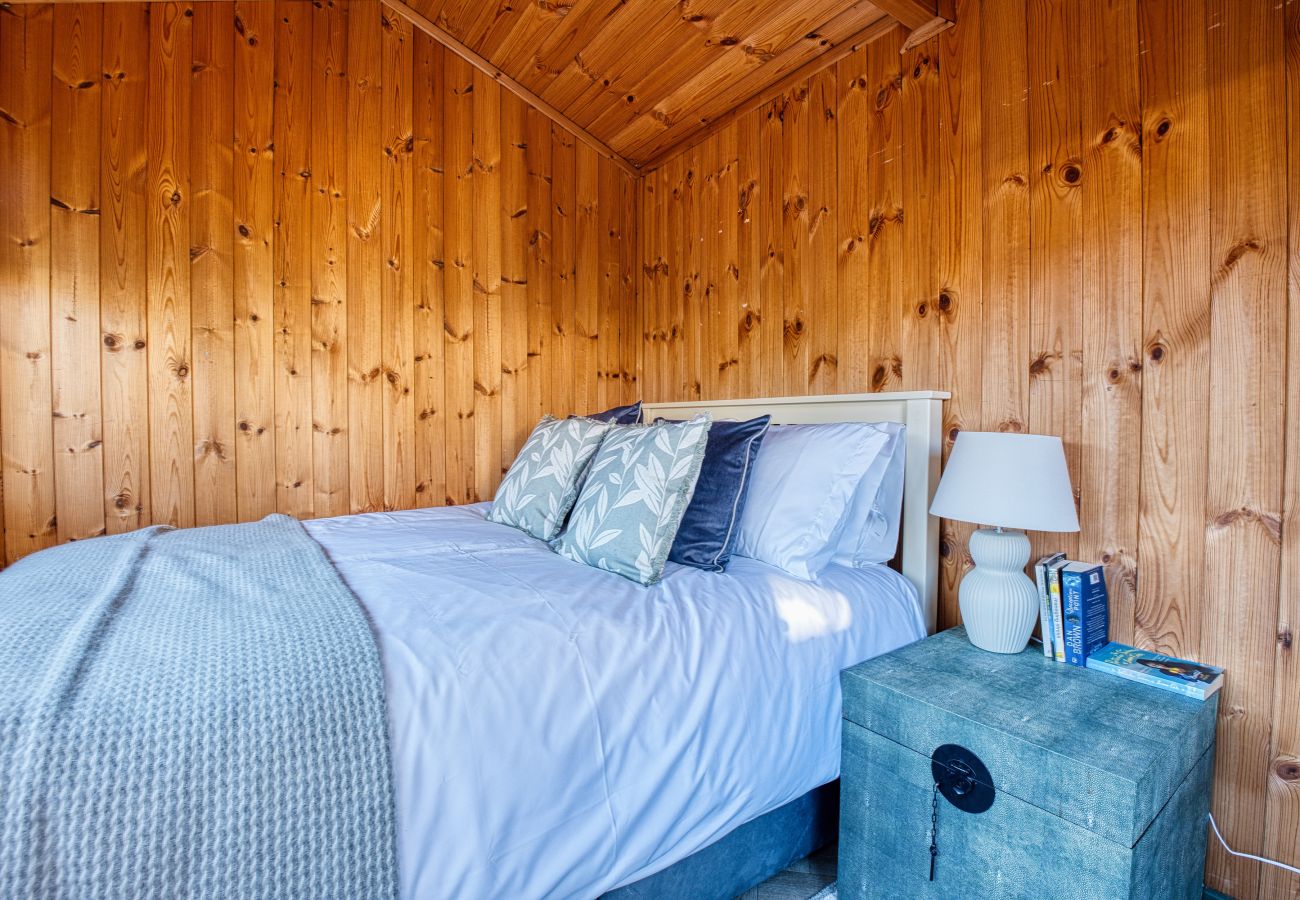 House in Bradford-on-Avon - Hollyhocks 2 Bedroom House + Extra Sleeping Option - Wiltshire