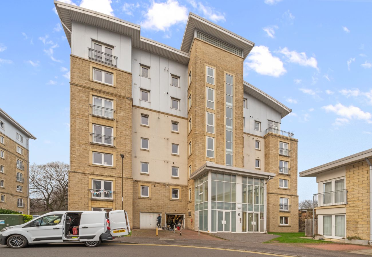 Apartment in Edinburgh - Pilrig Modern 2 Bedroom Apartment - Edinburgh