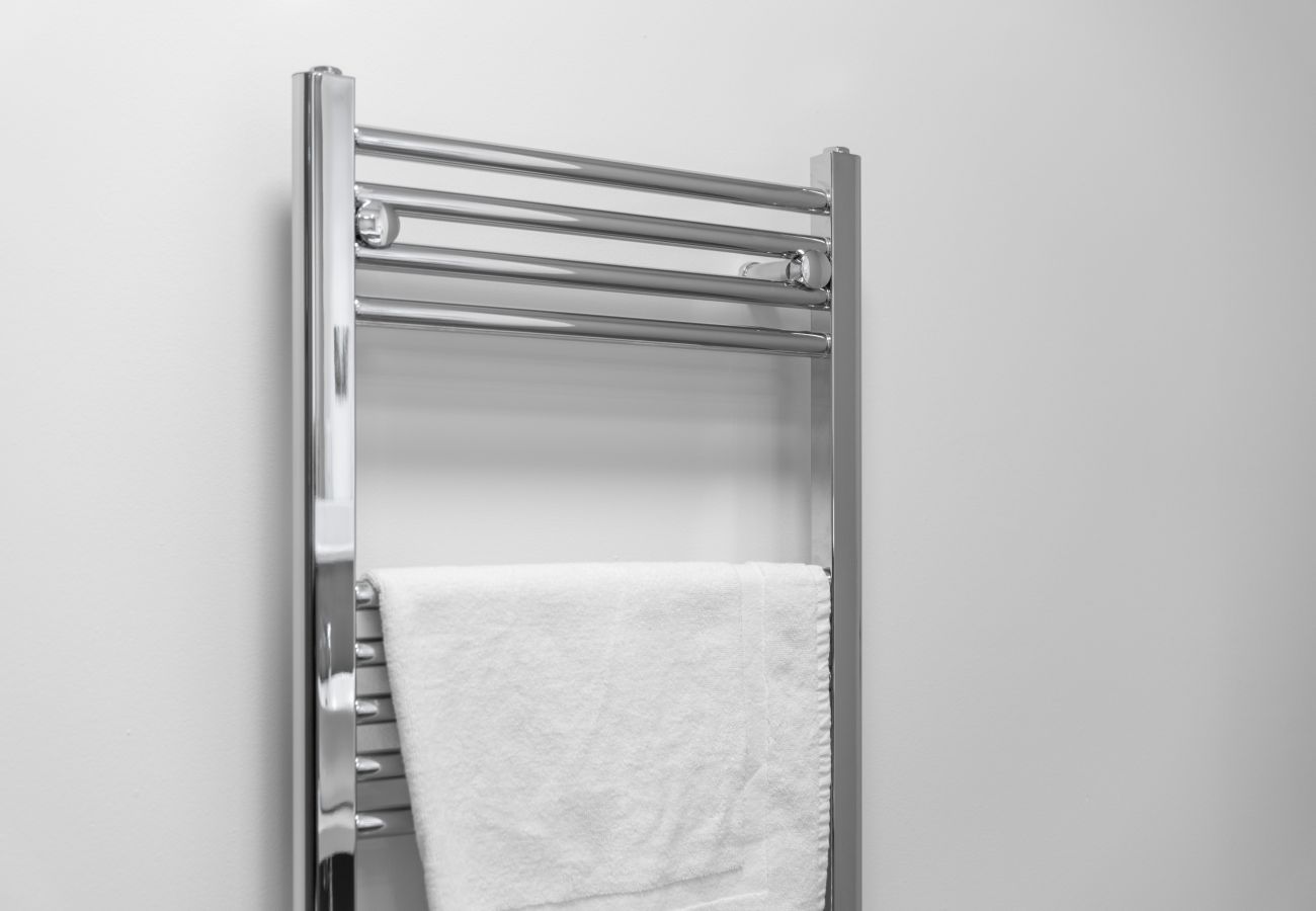 Apartment in Edinburgh - Pilrig Modern 2 Bedroom Apartment - Edinburgh