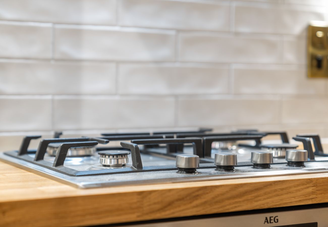 Apartment in Edinburgh - Pilrig Modern 2 Bedroom Apartment - Edinburgh