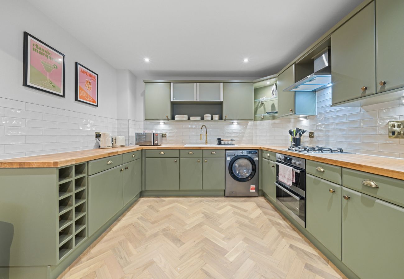 Apartment in Edinburgh - Pilrig Modern 2 Bedroom Apartment - Edinburgh