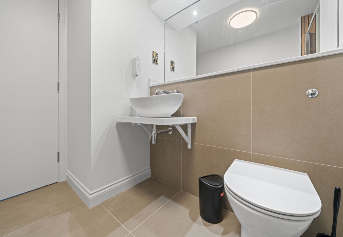 Apartment in Edinburgh - Pilrig Modern 2 Bedroom Apartment - Edinburgh