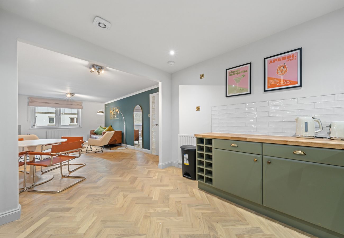 Apartment in Edinburgh - Pilrig Modern 2 Bedroom Apartment - Edinburgh