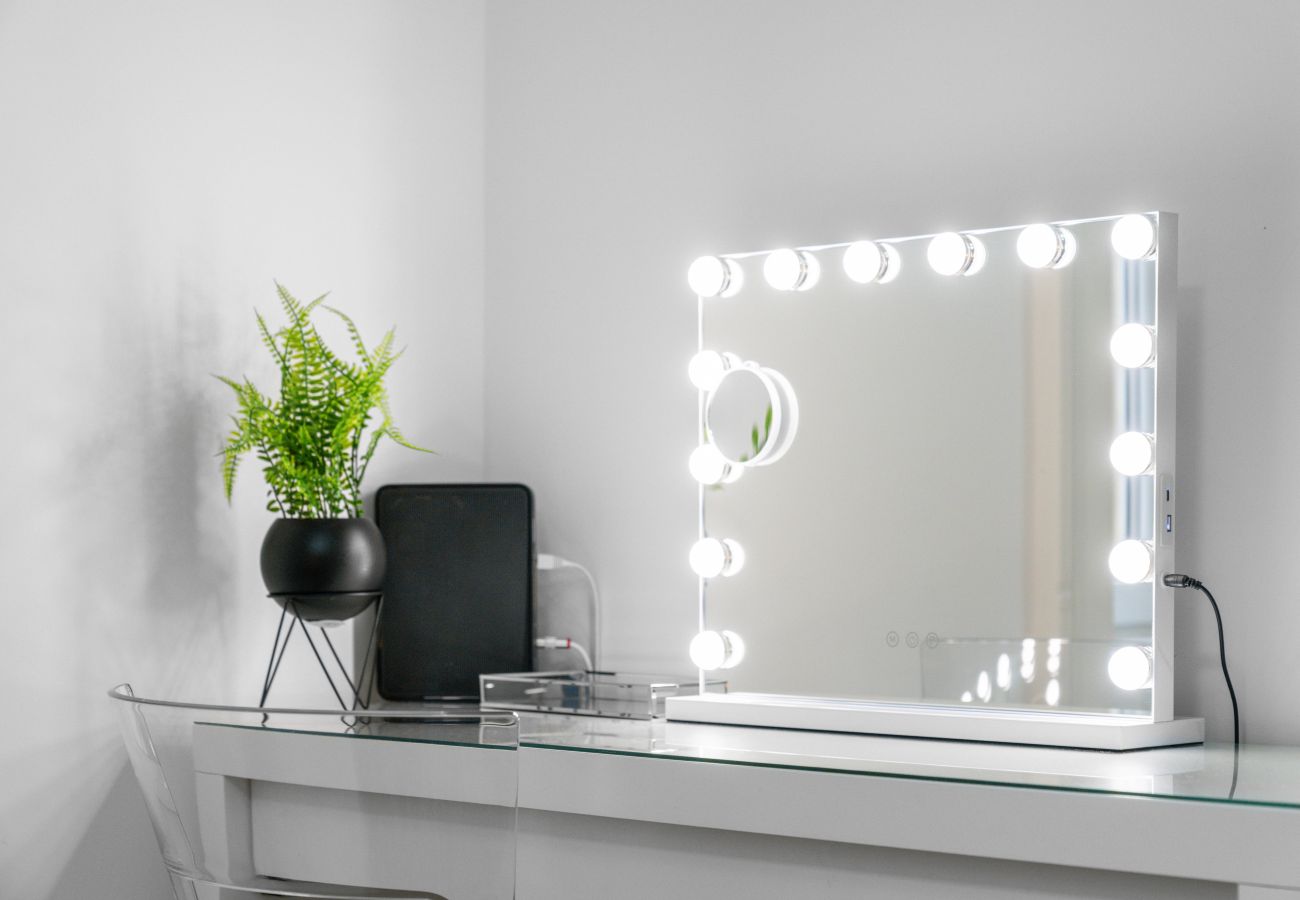 Apartment in Edinburgh - Upper Grove 2 Bedroom Apartment - Edinburgh 