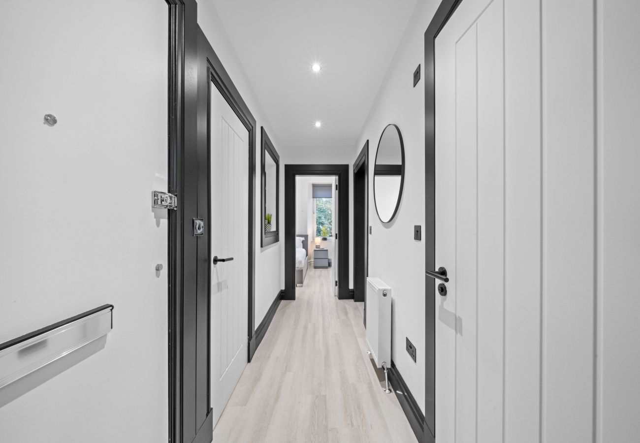 Apartment in Edinburgh - Upper Grove 2 Bedroom Apartment - Edinburgh 