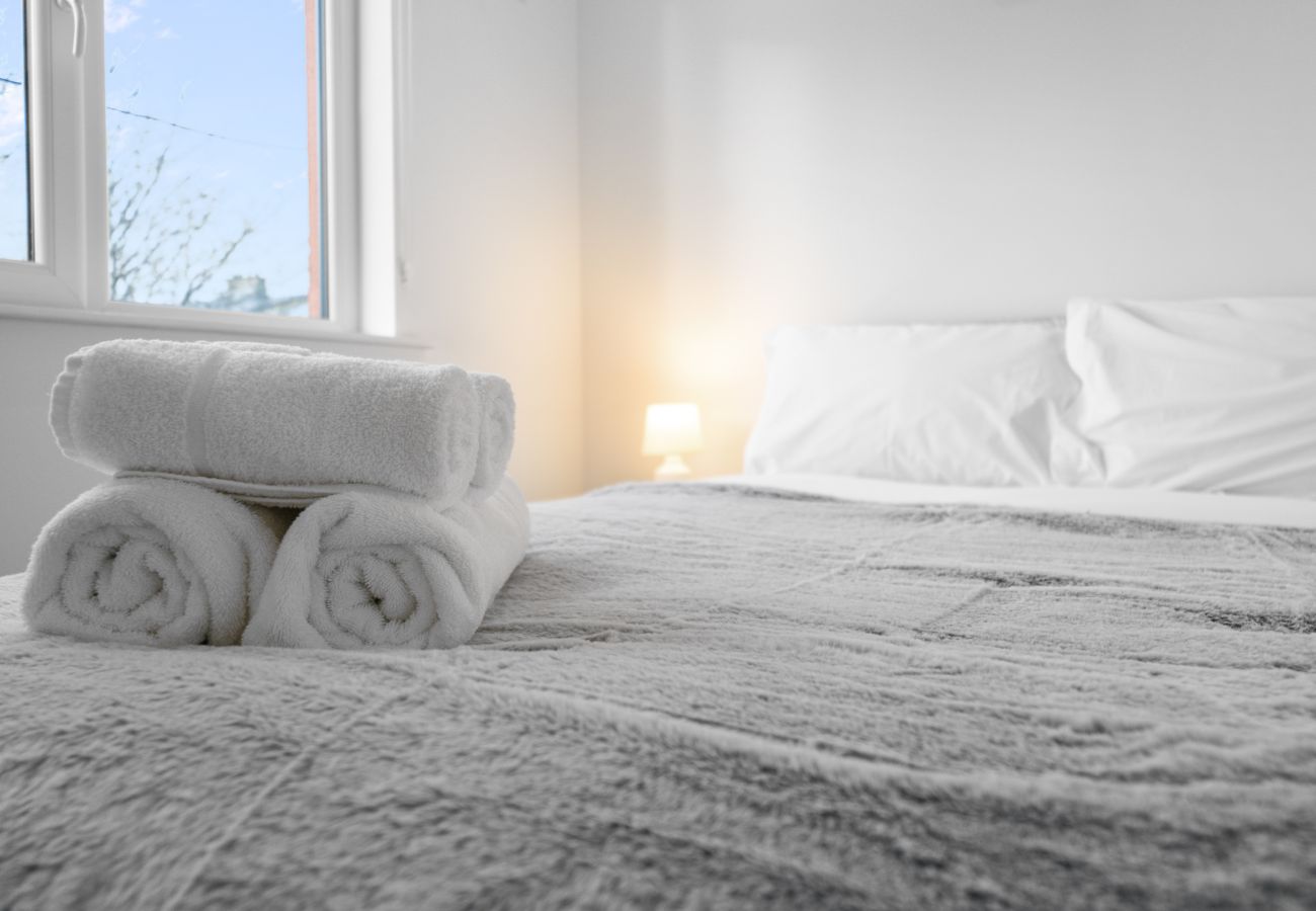 Apartment in Glenrothes - Bruce Road 3 Bedroom Apartment - Glenrothes, Fife