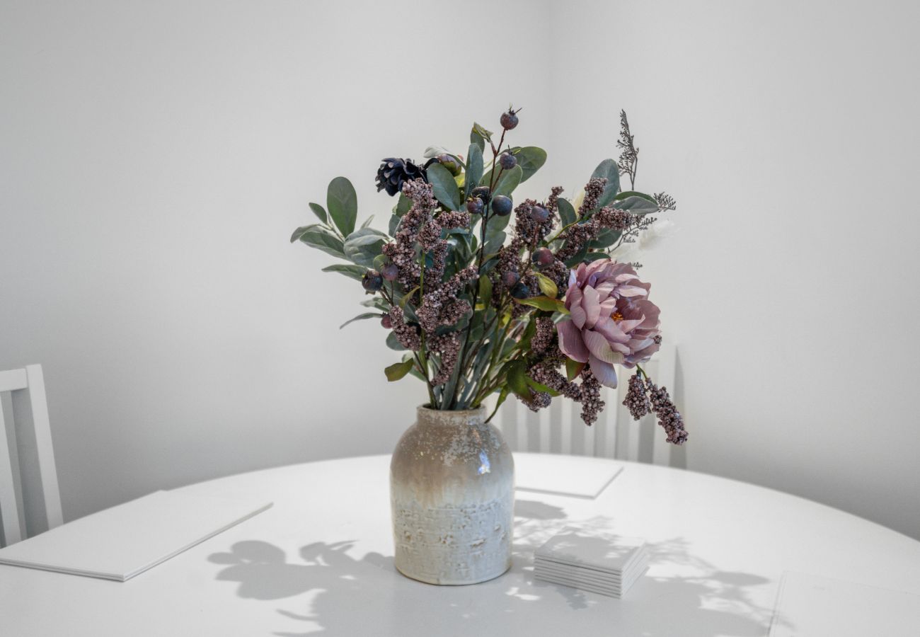 Apartment in Glenrothes - Bruce Road 3 Bedroom Apartment - Glenrothes, Fife