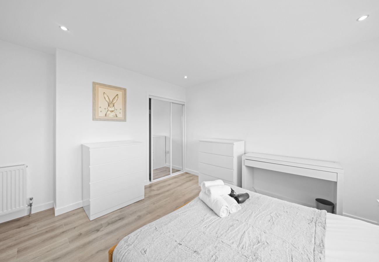 Apartment in Glenrothes - Bruce Road 3 Bedroom Apartment - Glenrothes, Fife