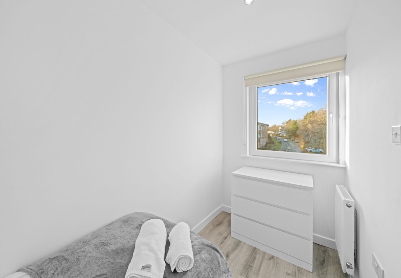 Apartment in Glenrothes - Bruce Road 3 Bedroom Apartment - Glenrothes, Fife