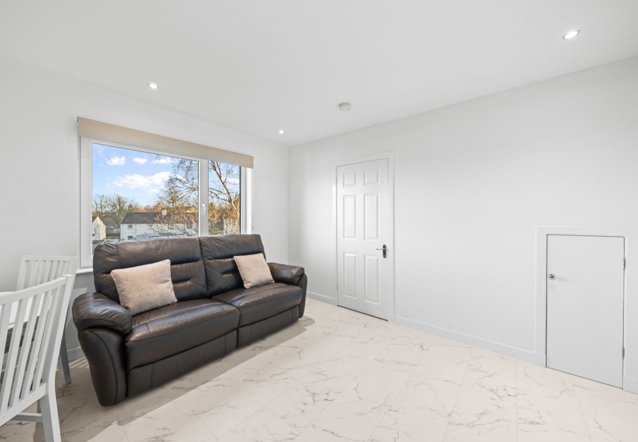 Apartment in Glenrothes - Bruce Road 3 Bedroom Apartment - Glenrothes, Fife