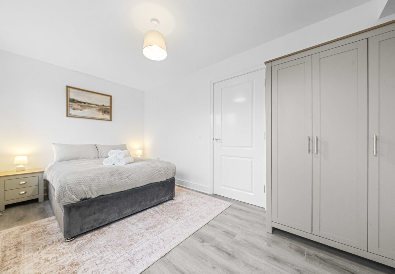 House in Dalkeith - Fern Walk Modern 3 Bedroom House - Dalkeith