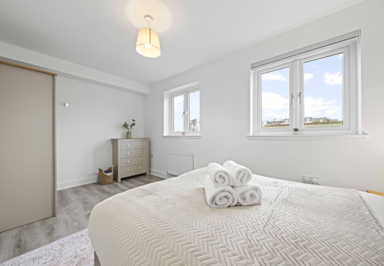 House in Dalkeith - Fern Walk Modern 3 Bedroom House - Dalkeith