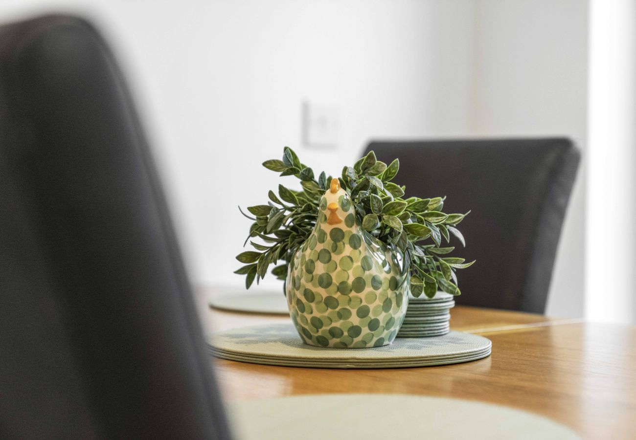 House in Dalkeith - Fern Walk Modern 3 Bedroom House - Dalkeith