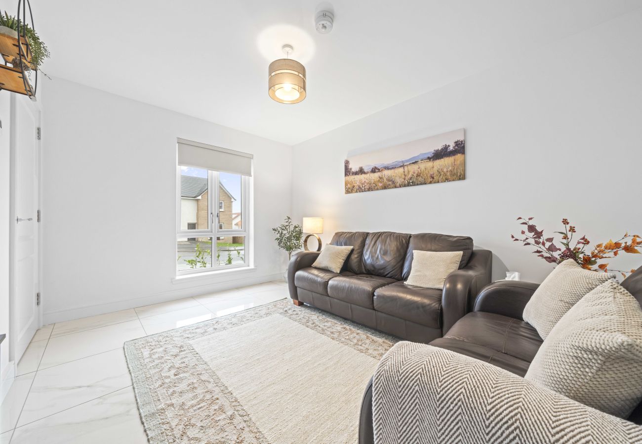 House in Dalkeith - Fern Walk Spacious 3 Bedroom House - Dalkeith