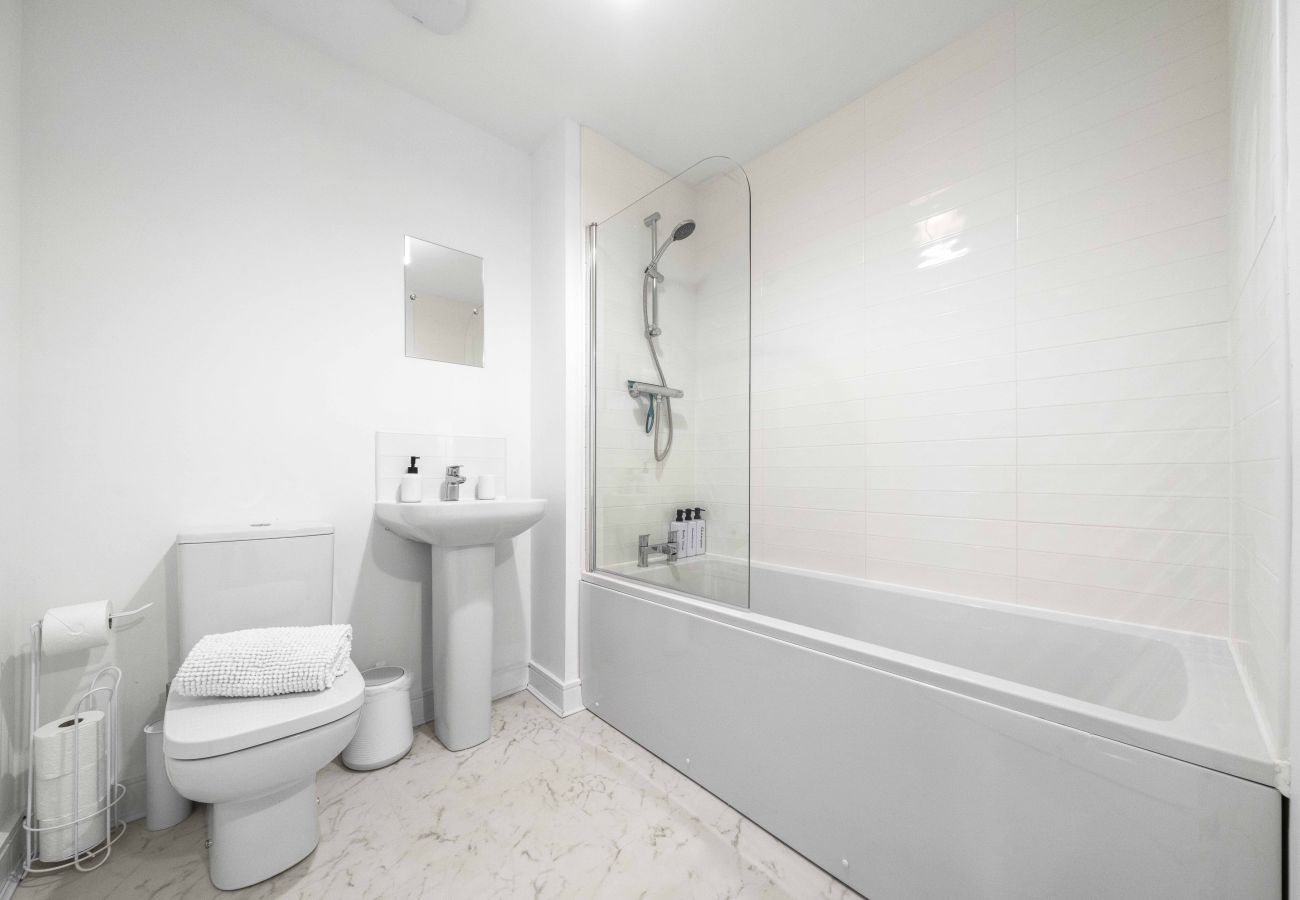 House in Dalkeith - Fern Walk Spacious 3 Bedroom House - Dalkeith