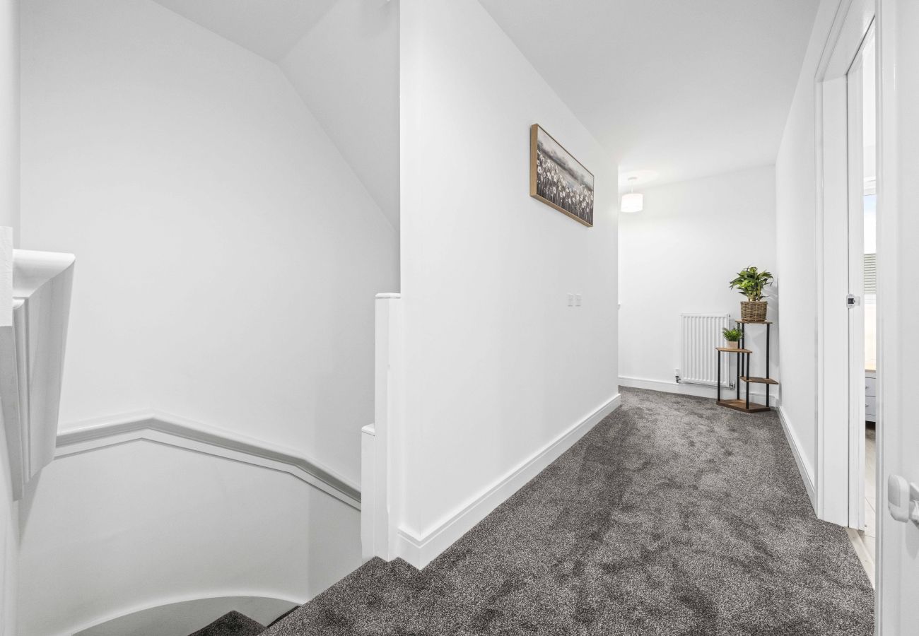 House in Dalkeith - Fern Walk Spacious 3 Bedroom House - Dalkeith