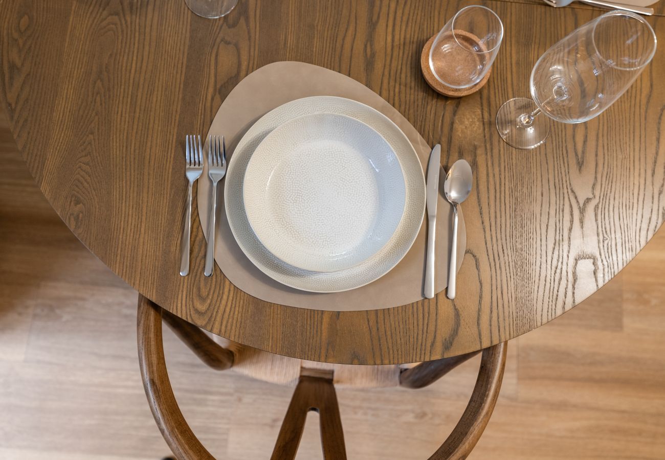 Apartment in Edinburgh - Burnets Close 2 Bedroom Apartment - Edinburgh