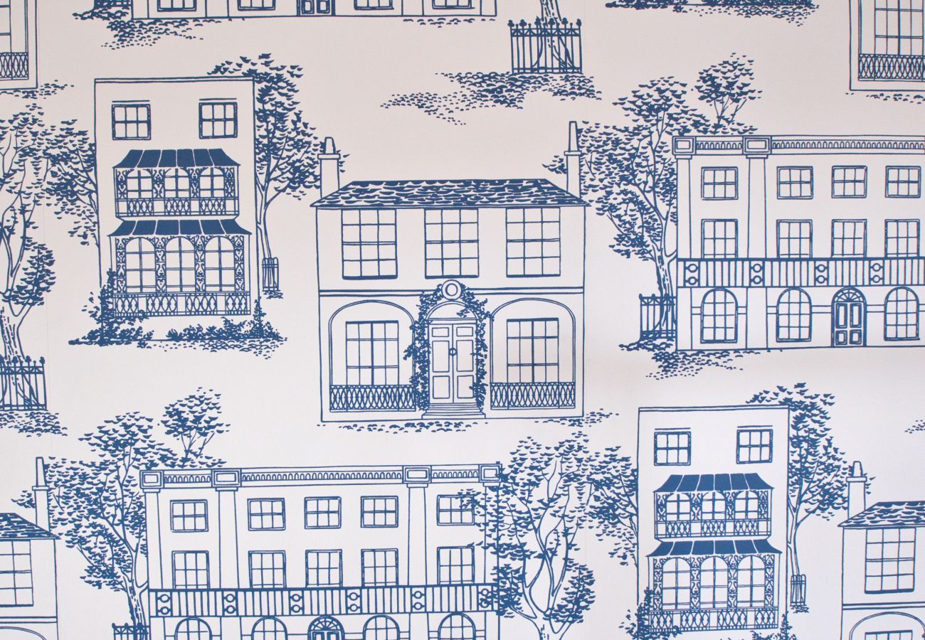 Apartment in Cheltenham - Frankel 3 Bedroom Apartment, Cheltenham by mySTAYINN