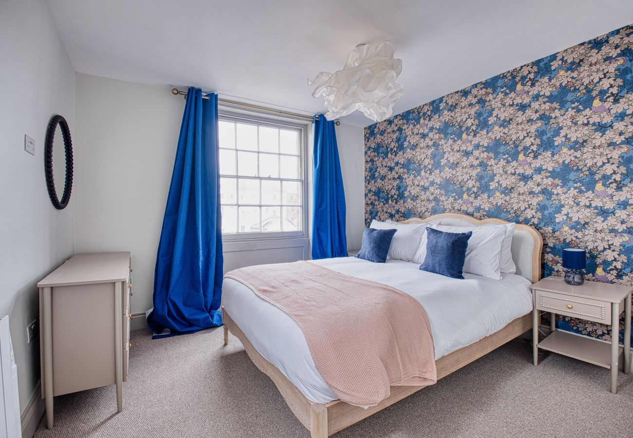 Apartment in Cheltenham - Prestbury 1 Bedroom Apartment, Cheltenham by mySTAYINN