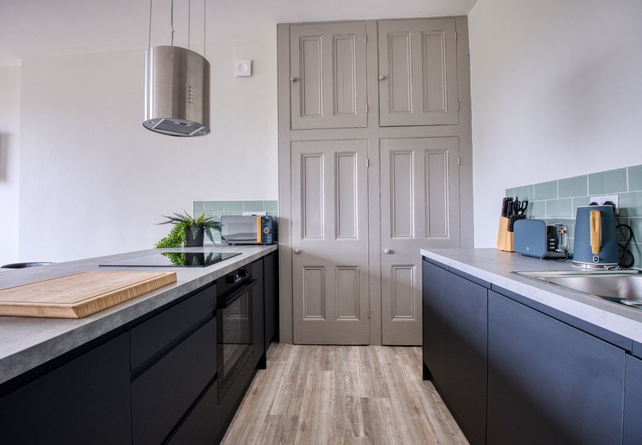 Apartment in Cheltenham - Regency 1 Bedroom Apartment, Cheltenham by mySTAYINN