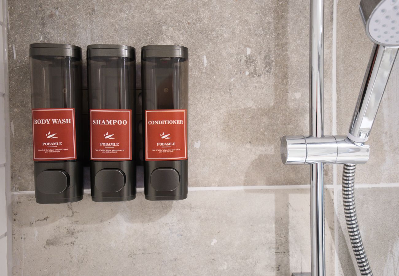 Apartment in Cheltenham - The Pavilion 1 Bedorom Apartment, Cheltenham by mySTAYINN