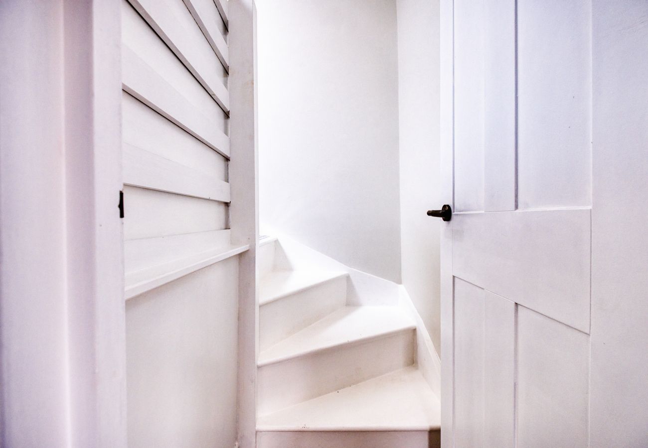 Cottage in Cheltenham - Ivy Cottage, 1 Bedroom, Cheltenham City Centre by mySTAYINN