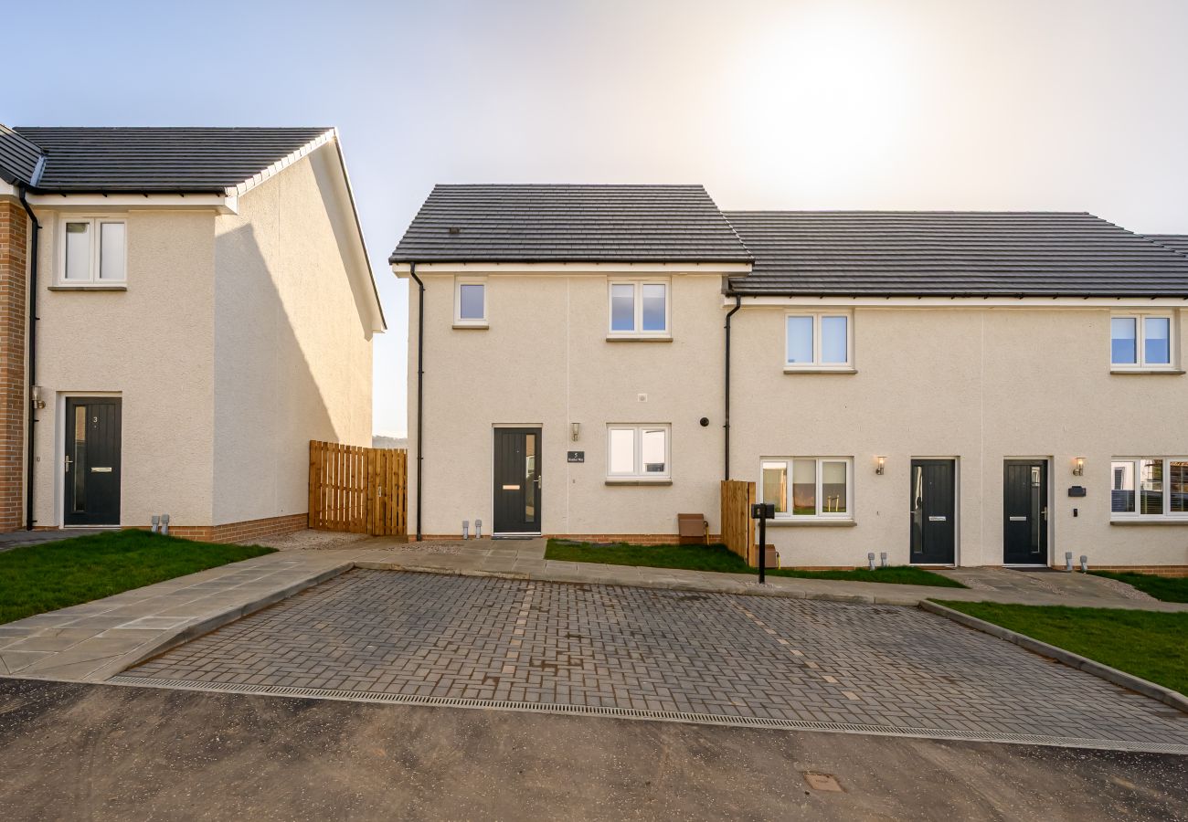 House in Dalkeith -  Heather Way 4 Bedroom House - Mayfield, Dalkeith