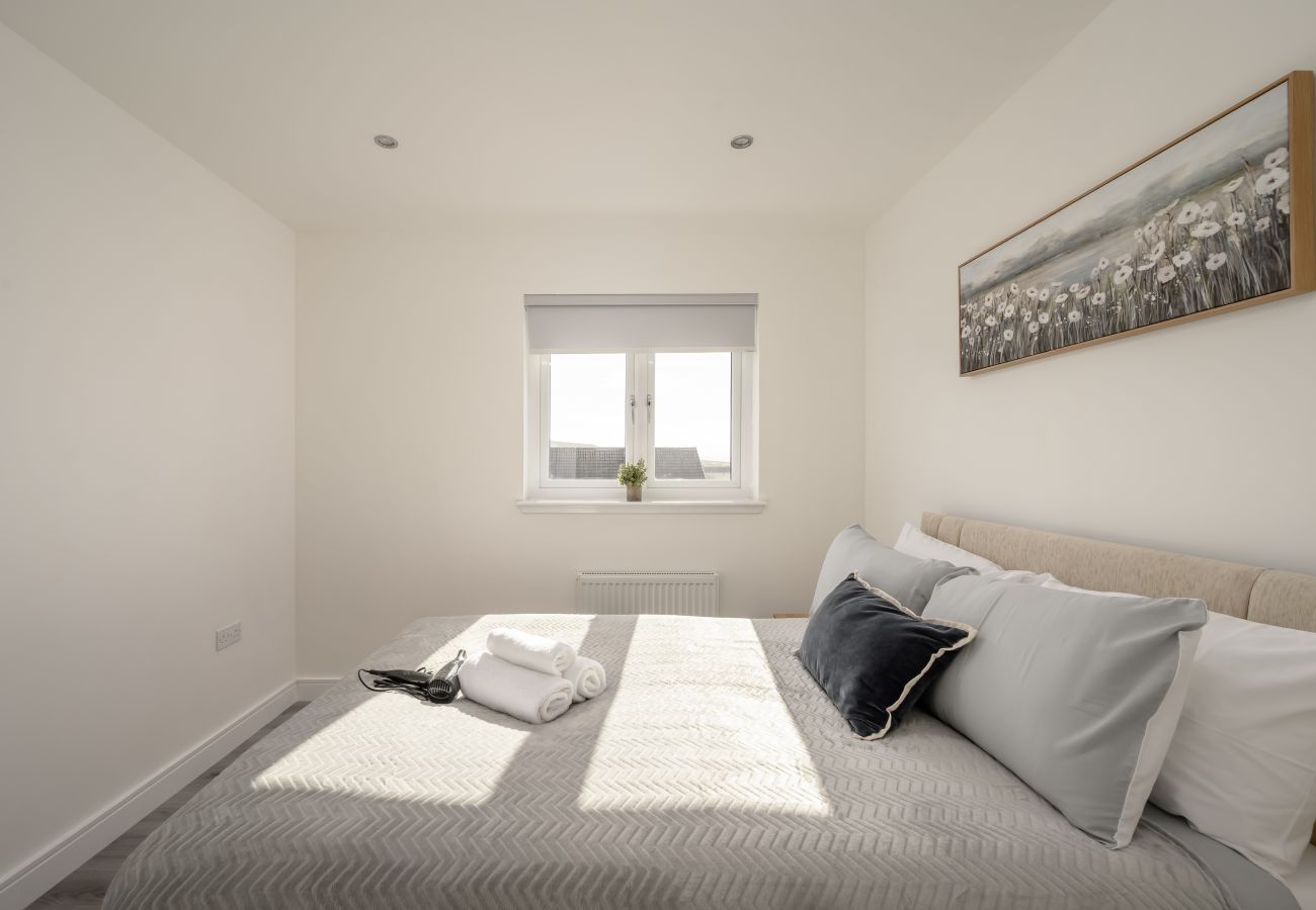 House in Dalkeith -  Heather Way 4 Bedroom House - Mayfield, Dalkeith