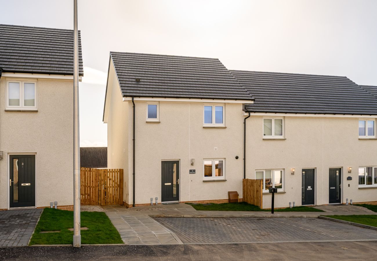 House in Dalkeith -  Heather Way 4 Bedroom House - Mayfield, Dalkeith