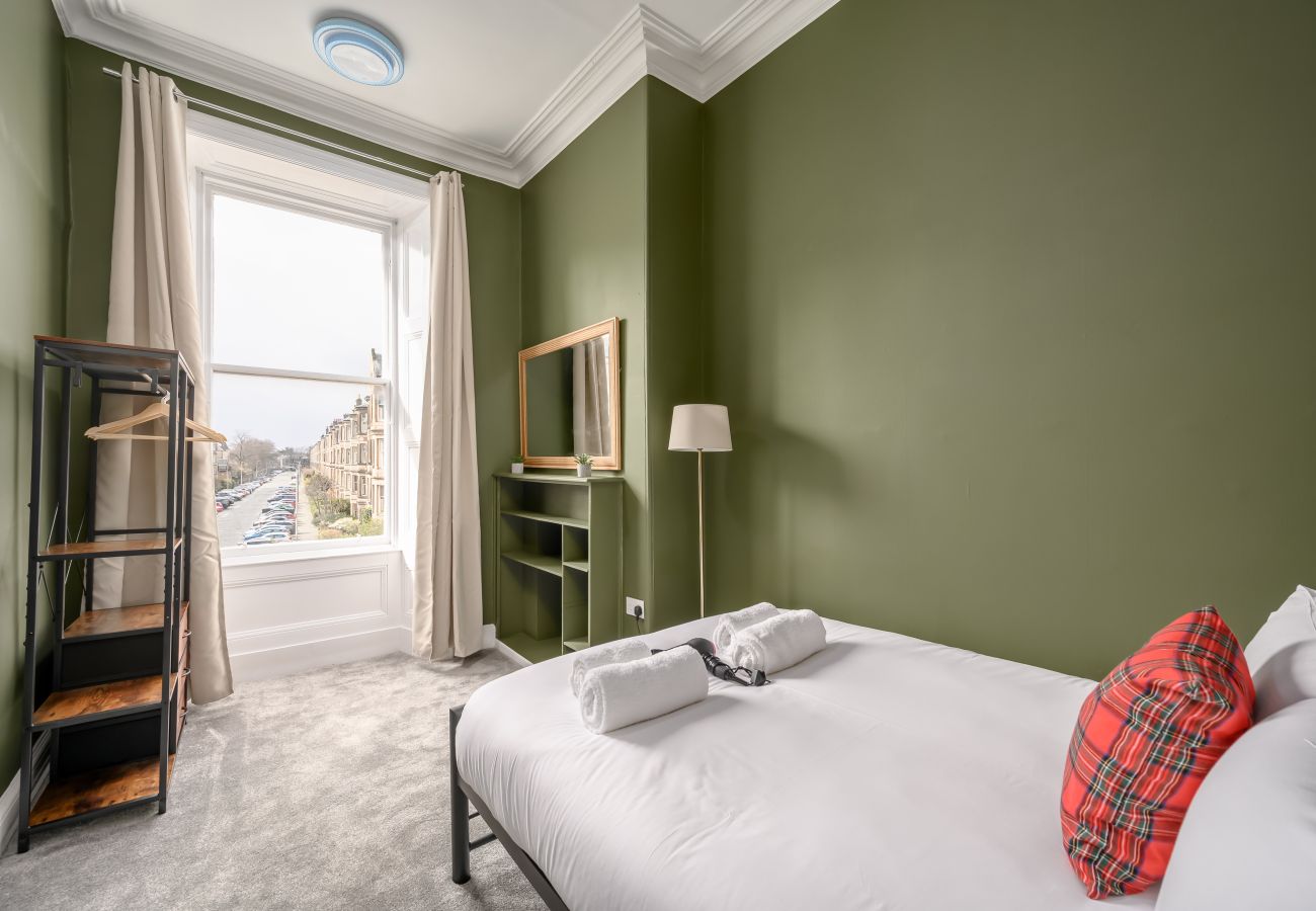 Apartment in Edinburgh - Marchmont 4 Bedroom Apartment - Edinburgh