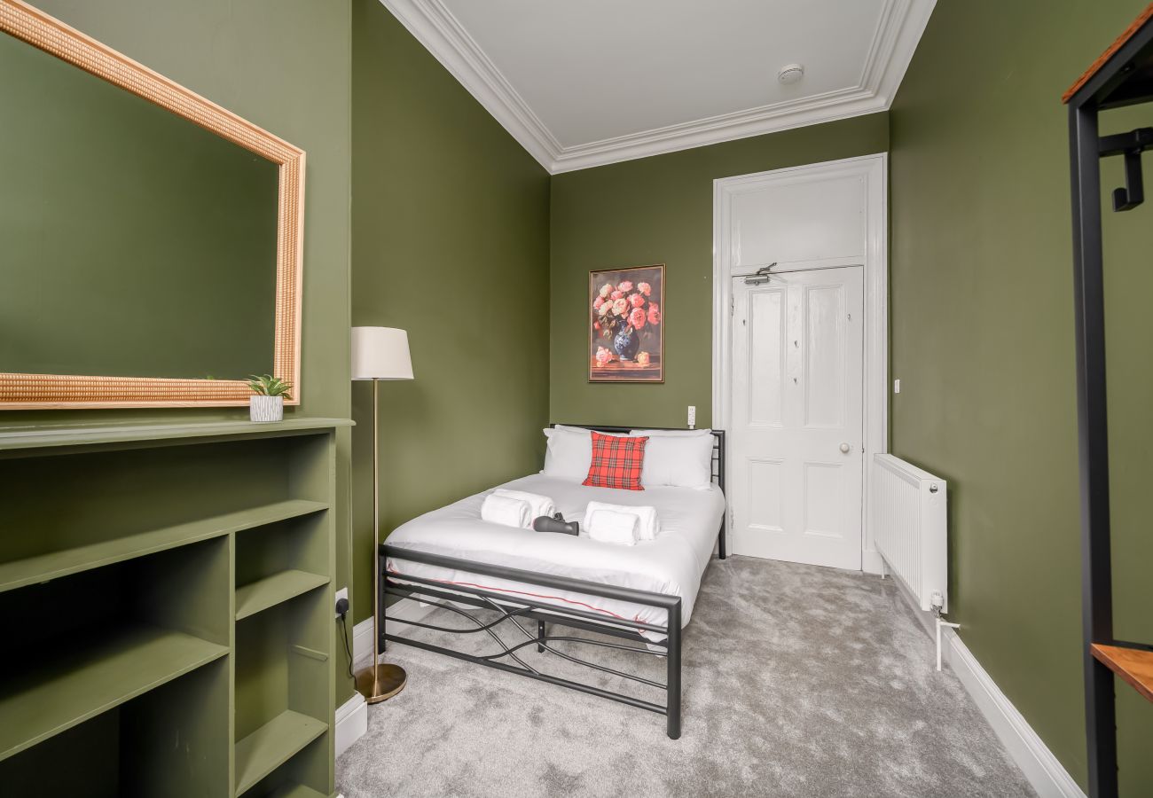 Apartment in Edinburgh - Marchmont 4 Bedroom Apartment - Edinburgh